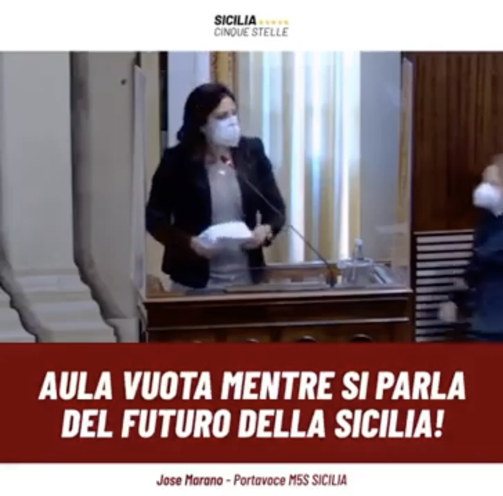 Aula vuota mentre si parla del futuro dei siciliani